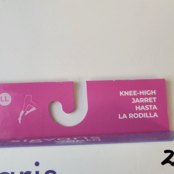 Sigvaris Medical Compression Hosiery / Knee-High / LL / Natural / 863CLLW33 - Picture 4 of 5